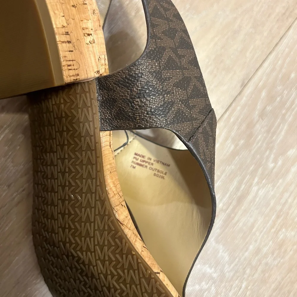 Michael Kors Brown Cork Thong Sandals with Gold Buckle
